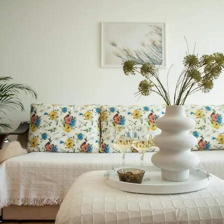 Marin Apartment *